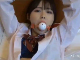 武举人40熟女刚插进去就说好长还抽搐，还想给我生孩子